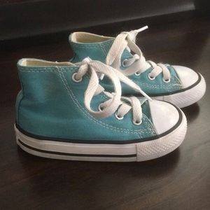 Converse girls High Top size 6